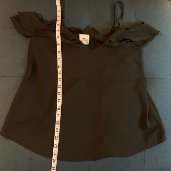 🎄Lisa & Lucy Ruffle Sleeve Cold Shoulder Blouse - Picture 8 of 9